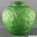 eg-0023_5in_vase_forest_green_satin.jpg