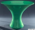 1920s-0094_7in_x_8qtr_sweet_pea_vase_jade.jpg